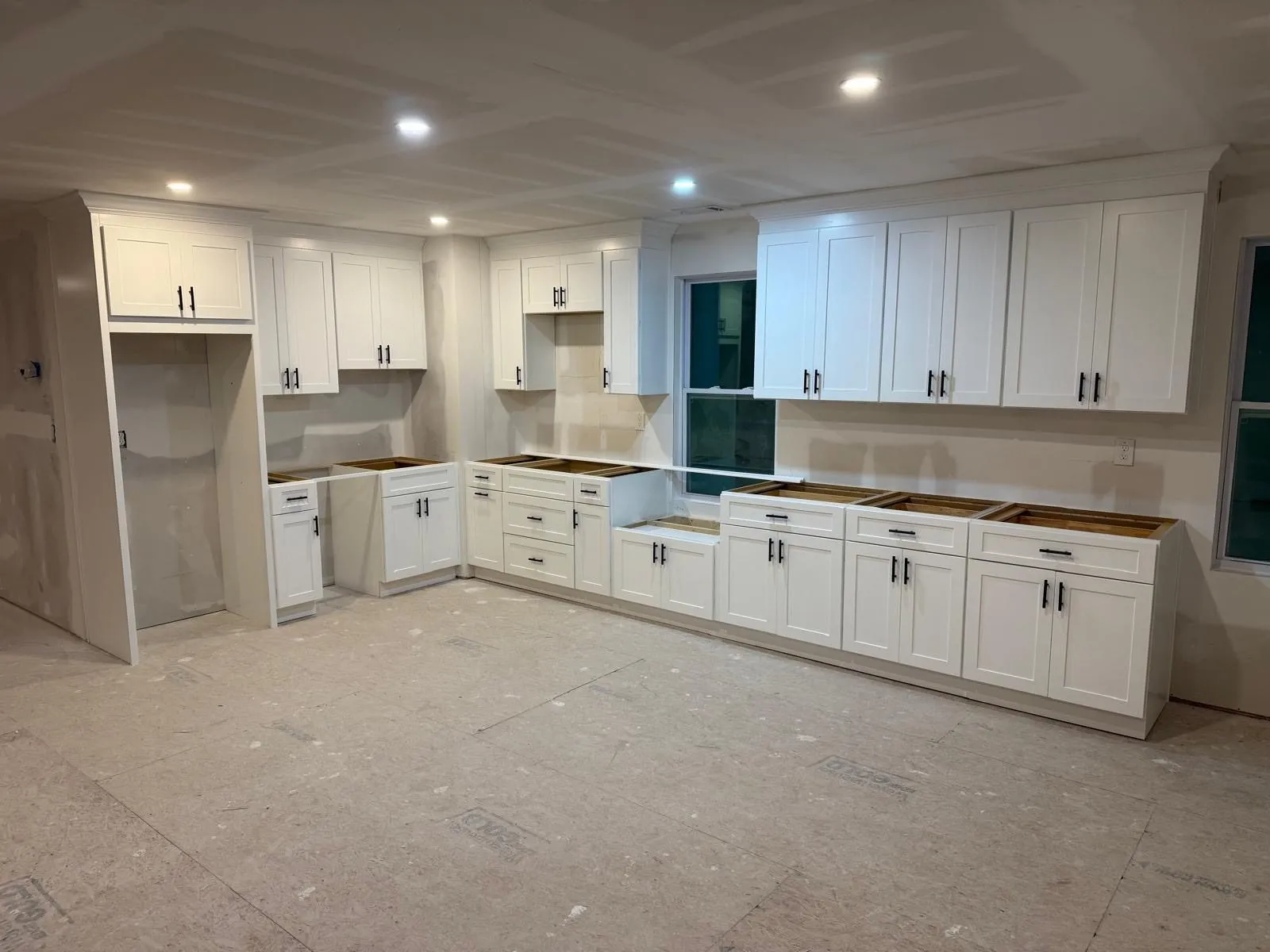 White shaker run set and leveled