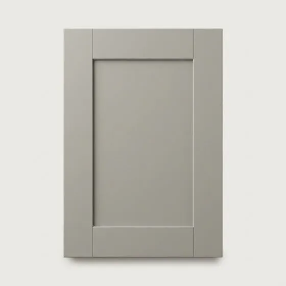 Shaker door in Shaker Pebble Gray