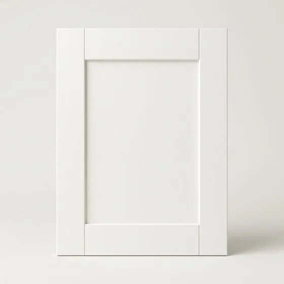 Shaker door in Shaker White